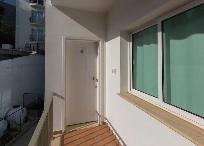 Special Class Sanctuary Cove B5 Suite * 尼科西亚