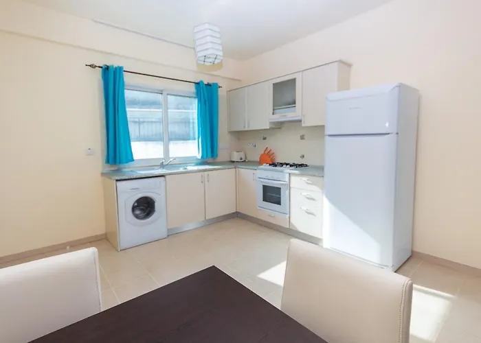 Special Class Sanctuary Cove B5 Suite 尼科西亚